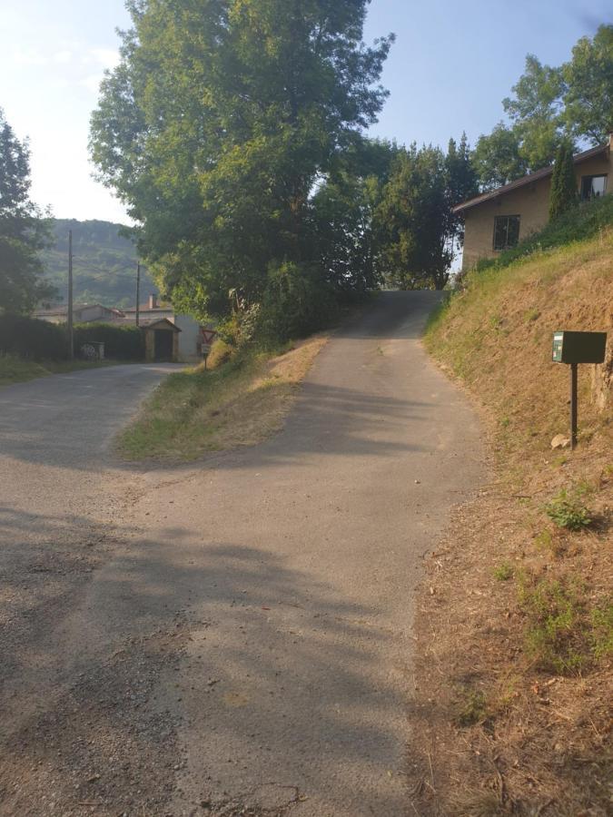 Location De Vacances A Neylis Avec Vue Sur Les Forets Et Les Champs Carla-de-Roquefort Ngoại thất bức ảnh
